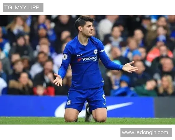 电讯报：曼联加强对职工社媒的办理，制止私自发布暗地内容